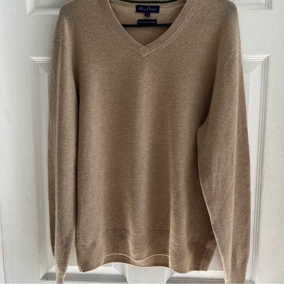 Alan Flusser 100% Cashmere Tan V-Neck Sweater Large - Picture 7 of 12